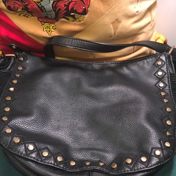 Black leather purse with fringe on sides. - Picture 8 of 8